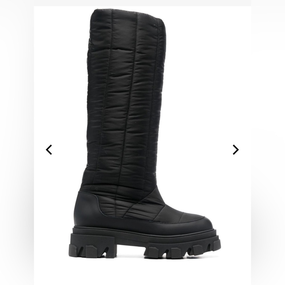 GIABORGHINI
Black Gia 19 Padded Knee-High Boots